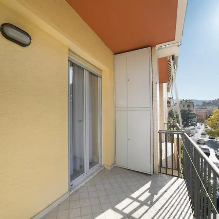 Hostdomus - Stella Maris Appartement Alassio